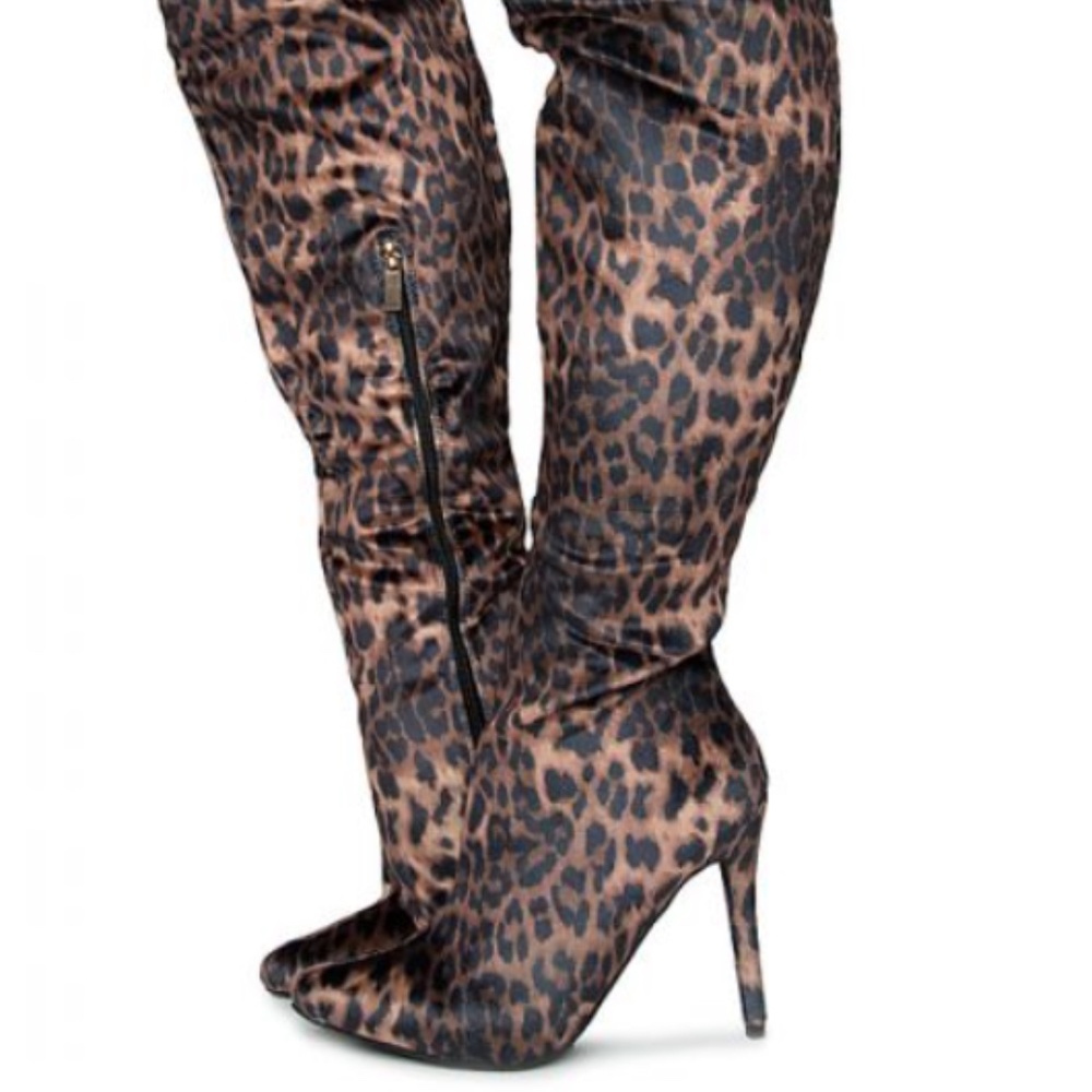 Dedicate-45s Over the Knee Boots Leopard